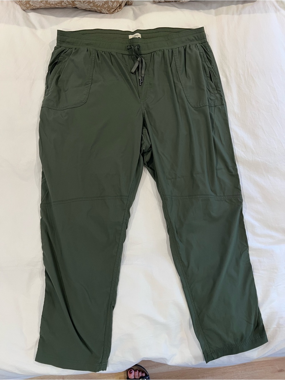 L.L. Bean Women’s Olive Green Vista Camp Pants 2X